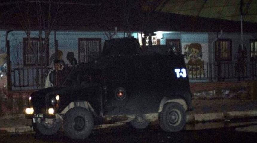 Batman'da Okula Ses Bombası Atıldı