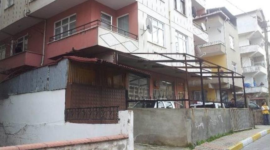 Gen&ccedil; Polisin Sır İntiharı