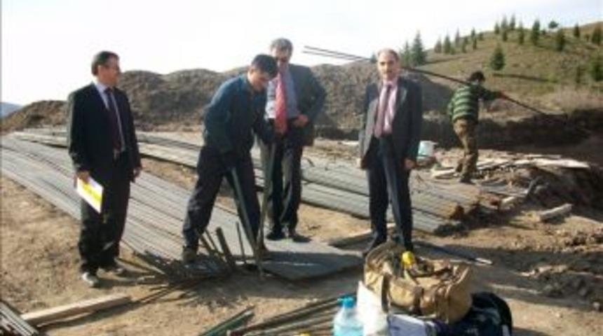 Yeni Yunus Emre İlk&ouml;ğretim Okulu'nun Inşaatı Başladı