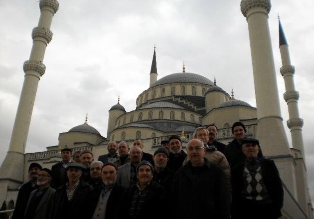 Sincan Belediyesi, G&uuml;ng&ouml;rm&uuml;şlere Ankara&rsquo;yı Gezdirdi