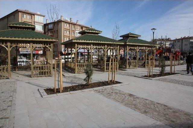 Halk Pazarı Yerine Yapılan Parka B&uuml;y&uuml;k İlgi 3