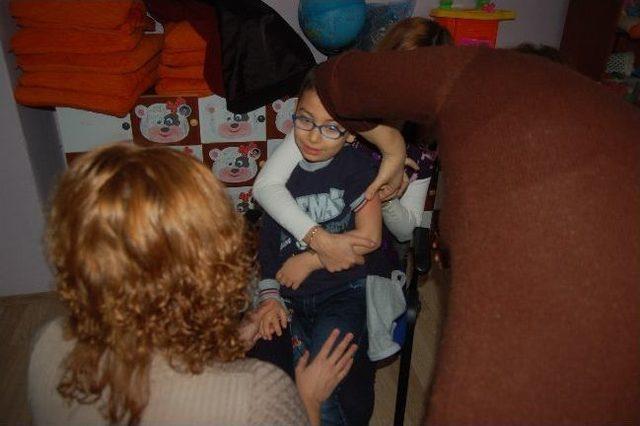 Anaokulu &Ouml;ğrencilerine Kızamık Aşısı 2