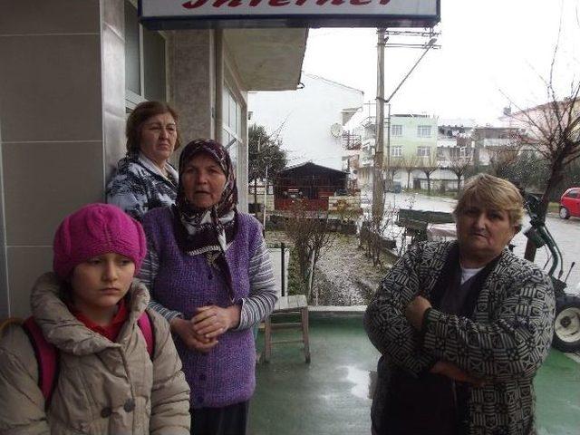 Mahalleliden Baz İstasyonuna Tepki 1