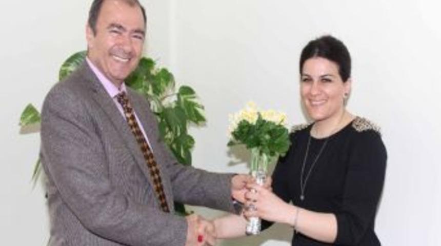 Başkan Karaosmanoğlu Sevgililer G&uuml;n&uuml;'n&uuml; Kutladı