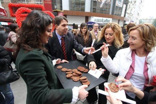 Aşkın Ve Sevginin Günü Renkli Geçti 1