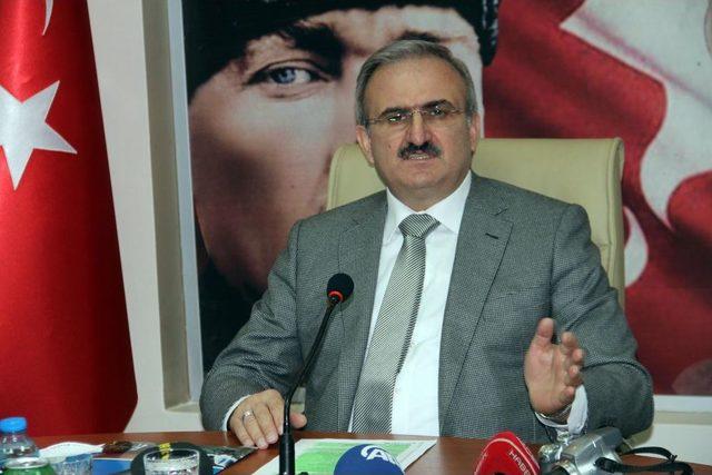 Vali Karaloğlu: İnci Kefalini Güvenlik Güçleri Değil Vatandaşlar Korumalı