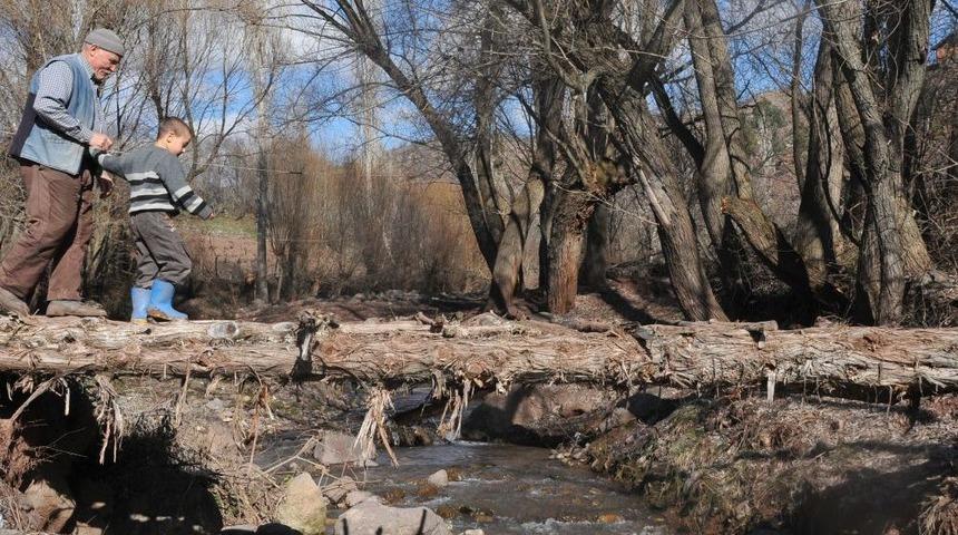 Son İstiklal Savaşı Gazisinin Akrabalarına K&ouml;pr&uuml; Eziyeti