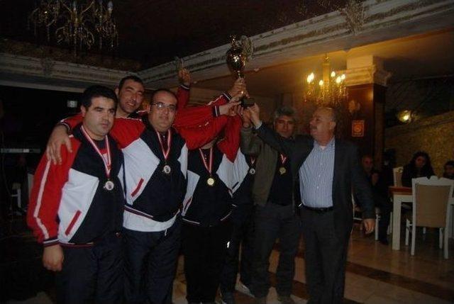 Bowling Turnuvasında Şampiyon İtfaiye Müdürlüğü Oldu 1