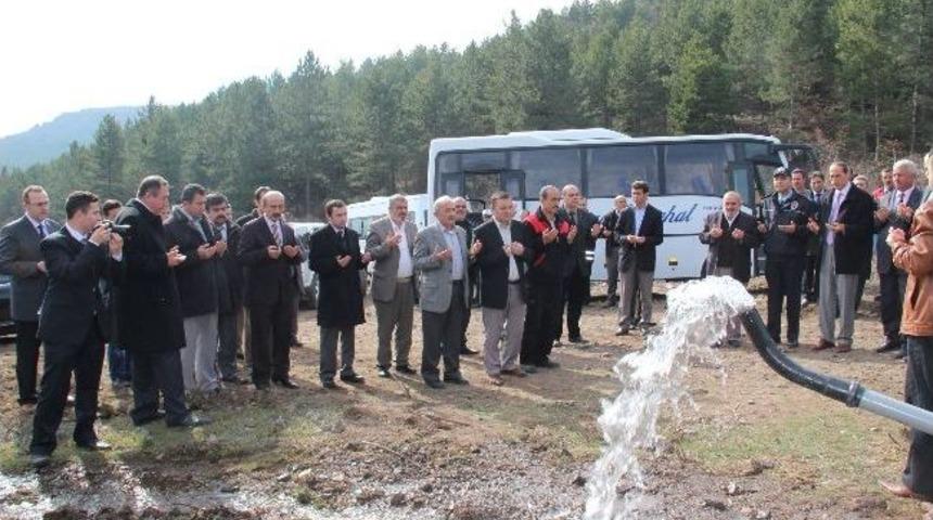 Tosya&rsquo;da İş&ccedil;e Suyu İ&ccedil;in T&ouml;ren D&uuml;zenlendi