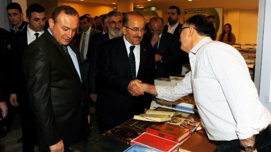Karadeniz&rsquo;in En B&uuml;y&uuml;k Kitap Fuarı Trabzon&rsquo;da A&ccedil;ıldı