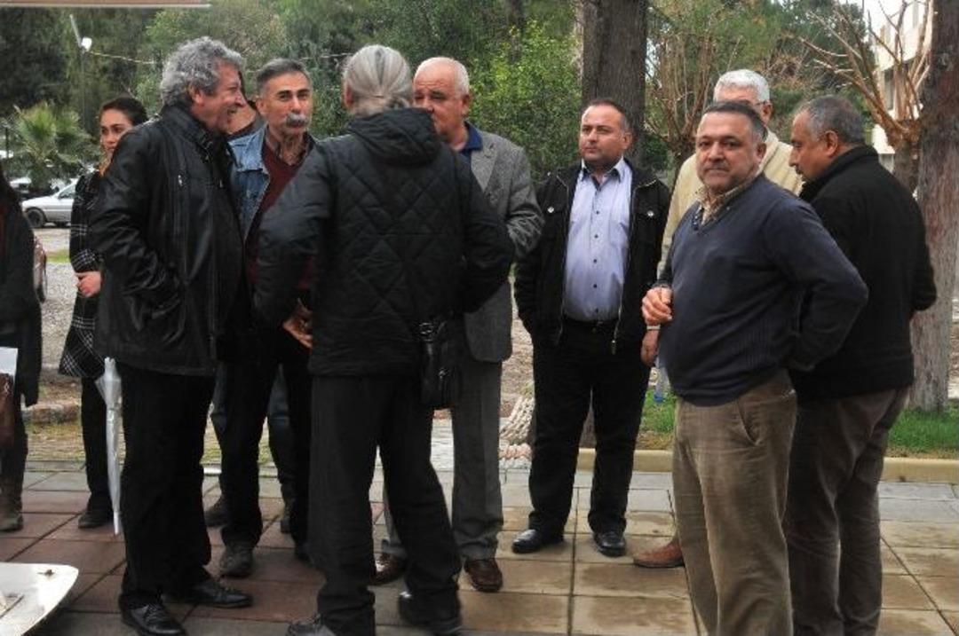 Kadına Şiddeti Erkekler Ve Kadınlar Dansla Protesto Etti