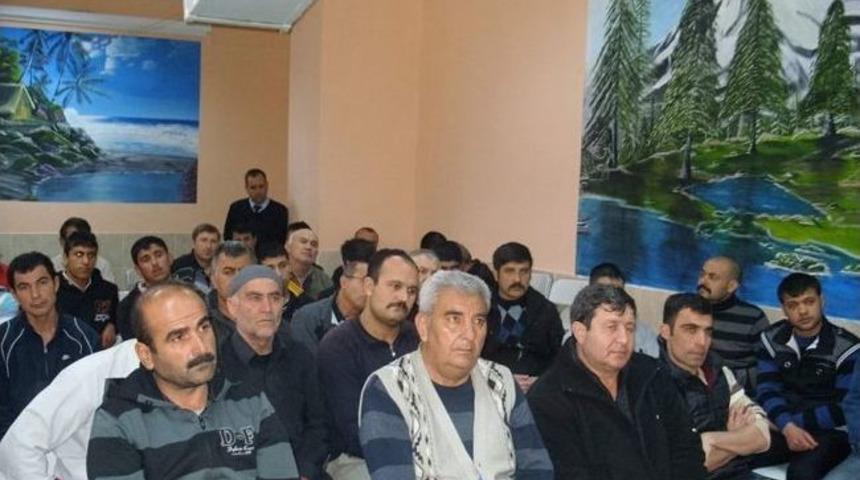 Bolvadin'de H&uuml;k&uuml;ml&uuml;lere 'evlilik Ve Aile' Konulu Paneli