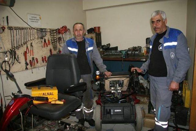 &ldquo;engelli Bakım At&ouml;lyesi&rdquo;nde Haftada 10 Ara&ccedil; Tamir Ediliyor 1