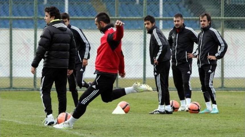 Gaziantep B&uuml;y&uuml;kşehir Belediyespor&rsquo;da Adanaspor Ma&ccedil;ının Hazırlıkları Devam Ediyor