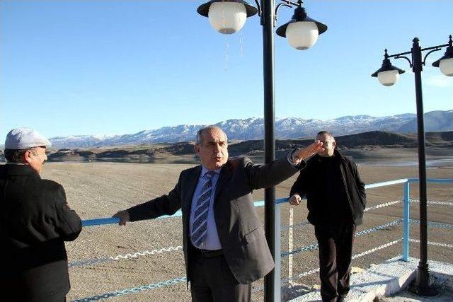 Suşehri Belediyesi Kılı&ccedil;kaya Barajı Sosyal Tesisleri Yaz Sezonuna Hazırlanıyor 1