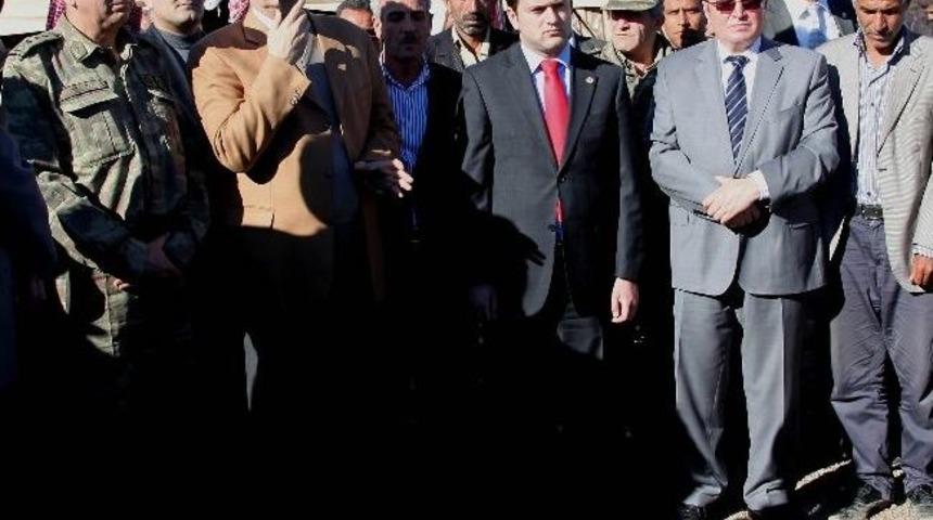 Vali G&uuml;ven&ccedil;, Karatepe K&ouml;y&uuml;nde Taziyede Bulundu