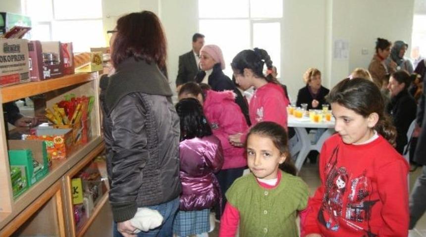 Ayvalık&rsquo;ta Okul Kantinine G&ouml;rkemli A&ccedil;ılış