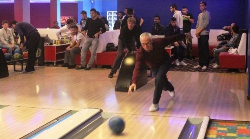 Orduspor, Bowling Oynayıp Stres Attı