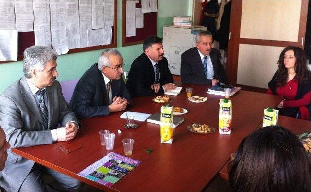 M&uuml;d&uuml;rl&uuml;k Ekiplerinden Okul Ziyaretleri 2