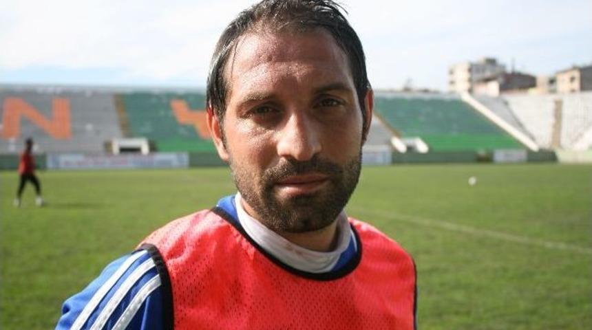 &Uuml;nyesyor, Sarıyer Ma&ccedil;ına İddialı Hazırlanıyor