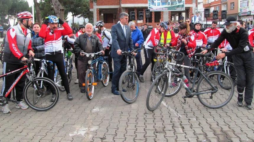 Sakin Şehir Perşembe'de Bisiklet Şenliği D&uuml;zenlendi