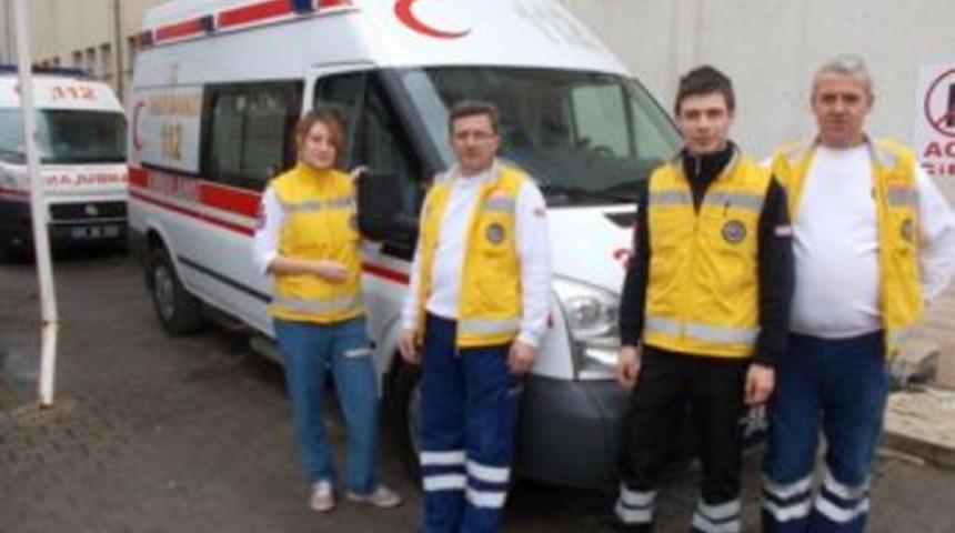 Şark&ouml;y&rsquo;&uuml;n Ambulansları Geldi
