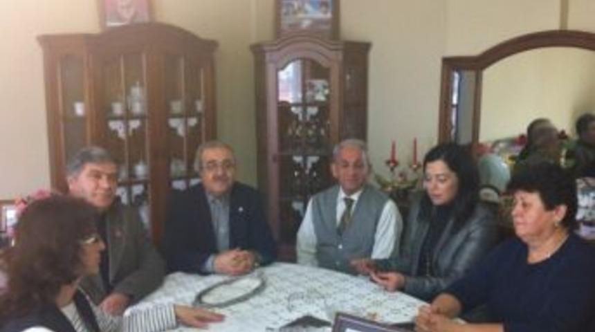 Chp&rsquo;den Şehit Ailelerine Ziyaret