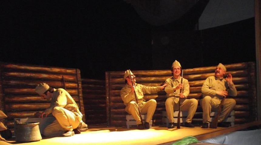 'Son Karakol &Ccedil;anakkale' Yeniden Sahnede