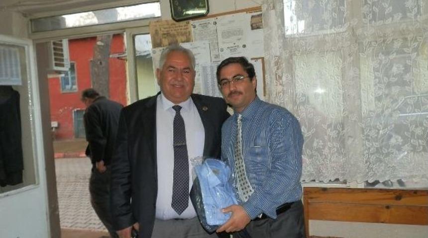 Sart Belediyesi Personeline Yeni Kıyafet