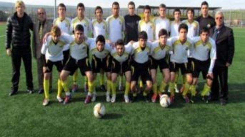 U17&rsquo;ler T&uuml;rkiye Şampiyonası'na Katılıyor
