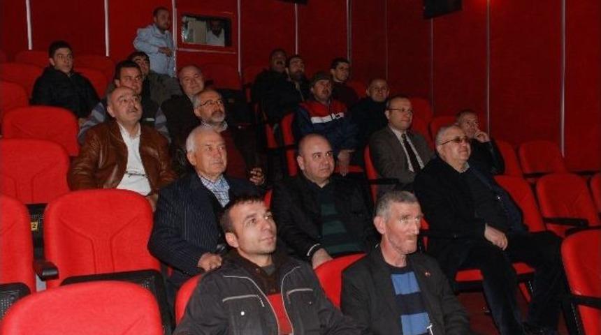 Gediz'de 7d Sinema Ve Eğlence Merkezi A&ccedil;ıldı