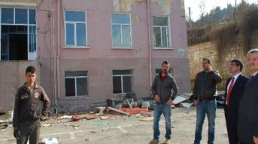 Aksoy, İhl&rsquo;yi Yerinde G&ouml;rd&uuml;