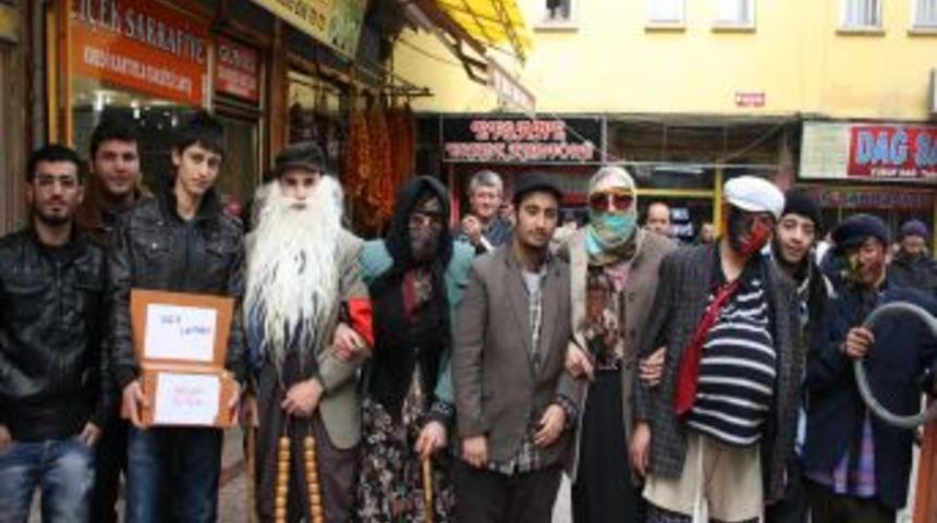 Gen&ccedil;ler &lsquo;Hıdrellez&rsquo; I&ccedil;in Elbistan Sokaklarını Dolaştı