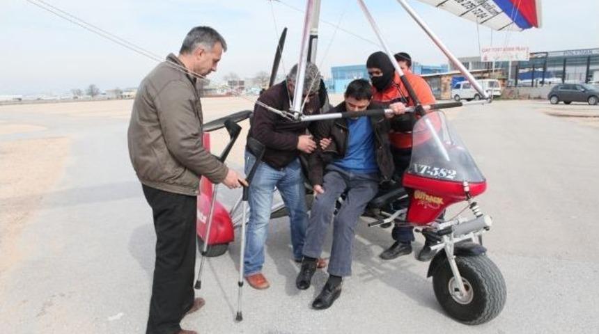 Engelliler &Ouml;zg&uuml;rl&uuml;ğe Kanat A&ccedil;tı