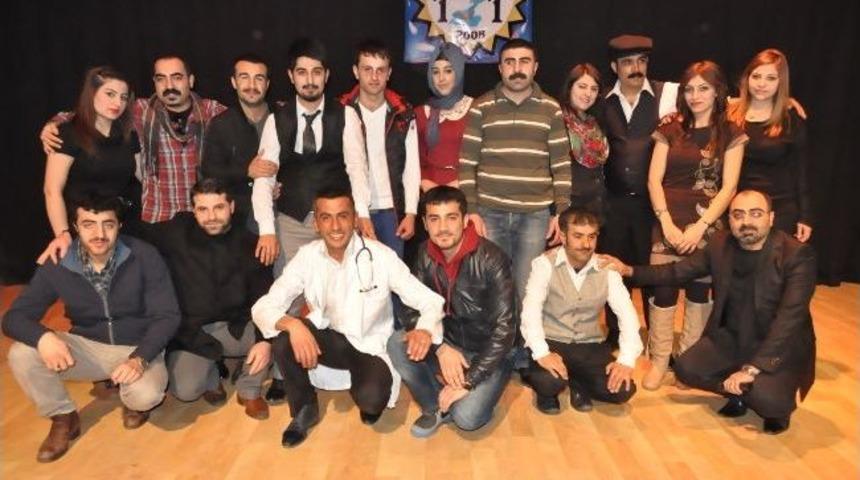 Sev-der&rsquo;den Tiyatro Etkinliği