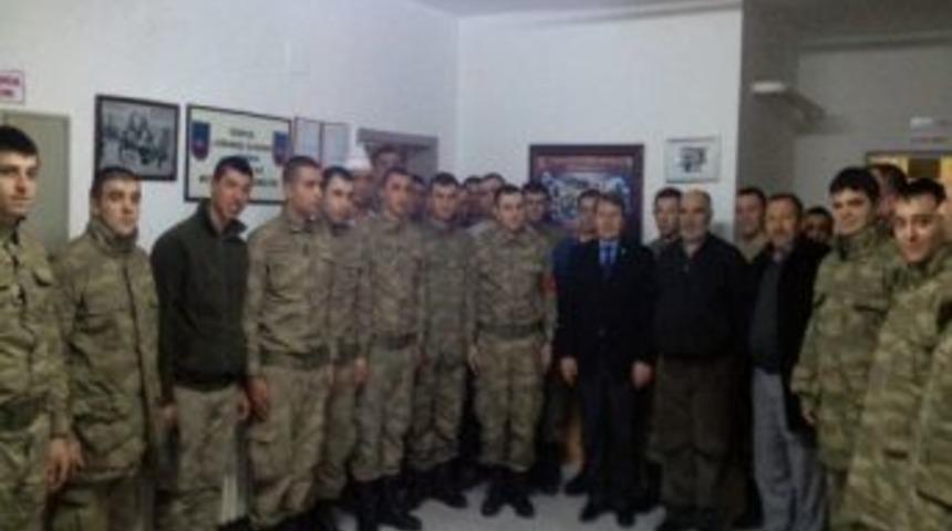 &Uuml;st&uuml;n&rsquo;den Karakol Ziyareti