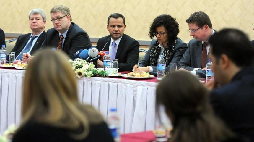 Neo-Nazi Cinayetleri Araştırma Komisyonu Başkanı'ndan Itiraf