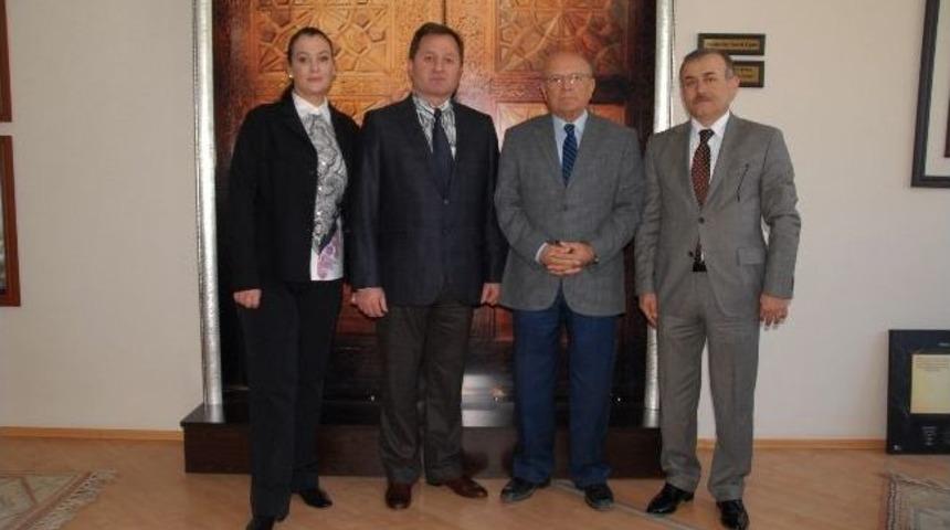 Karaman'a Gelen Rus Yatırımcılardan, Başkan Uğurlu'ya Ziyaret