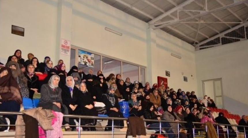 Bakan Suat Kılı&ccedil;, Ev Hanımlarını Sevindirdi