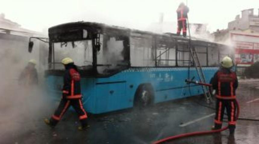 Terör Yandaşlarının Yaktığı Otobüste Bulunanlar Olayı Anlattı