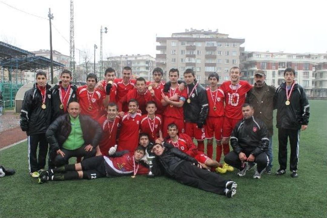 Yalova&rsquo;da T&uuml;rkiye Şampiyonası Finaline Y&uuml;kselenler Belli Oldu