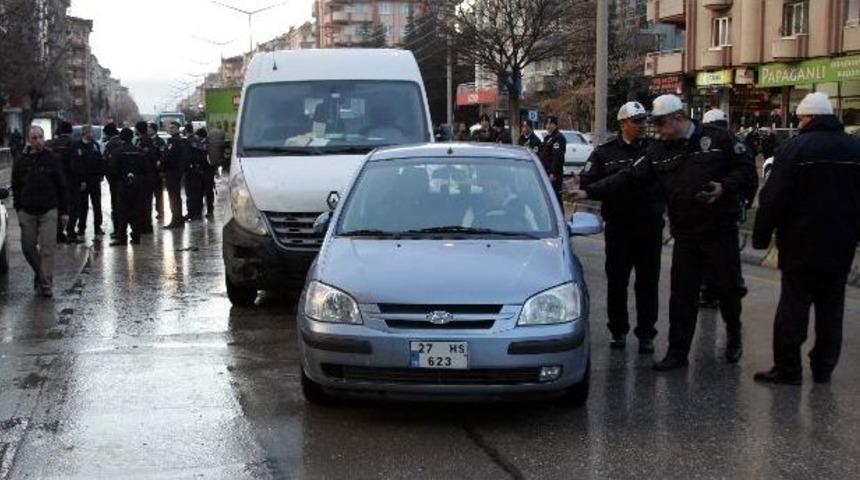 Gaziantep&rsquo;te Trafik Kazası: 4 Yaralı