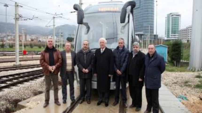 Makine M&uuml;hendisleri Yerli Tramvay 'İpekb&ouml;ceği'ni Test Etti