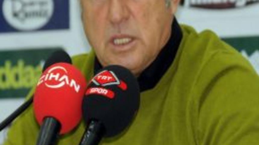 Terim: Akhisar Galibiyeti Schalke Ma&ccedil;ı &Ouml;ncesinde Moral Oldu