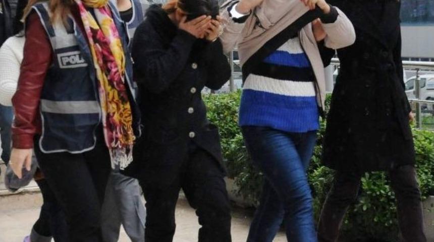 Kadın Hırsızlar R&ouml;ntgen Filmiyle Girdikleri Evi Soydu