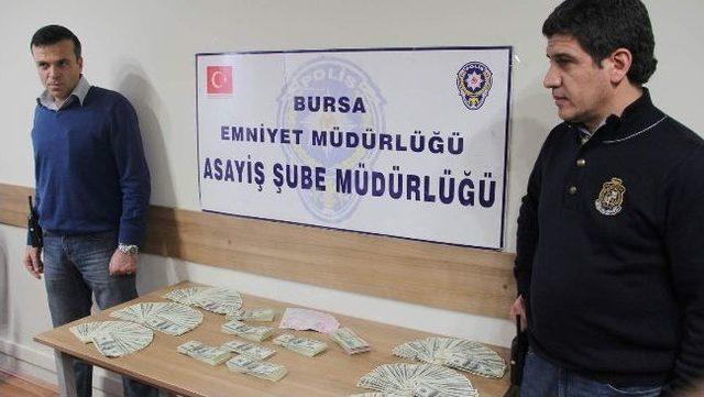 Kadın Hırsızlar R&ouml;ntgen Filmiyle Girdikleri Evi Soydu 1