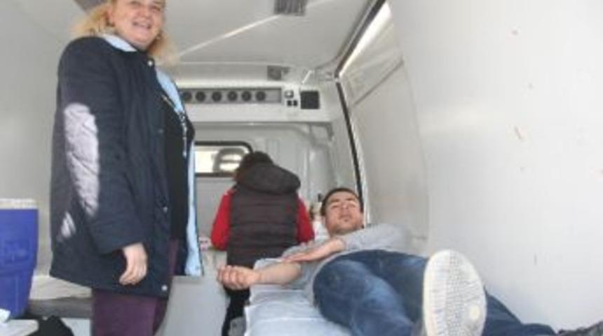 Kilis'te 'kan Ver Hayat Kurtar' Kampanyası