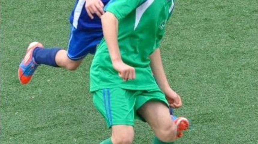 Aliağaspor U-14 Futbol Takımı İzmir Şampiyonu Oldu