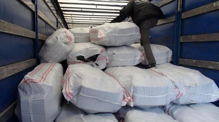 111 Bin 520 Paket Ka&ccedil;ak Sigara Ele Ge&ccedil;irildi