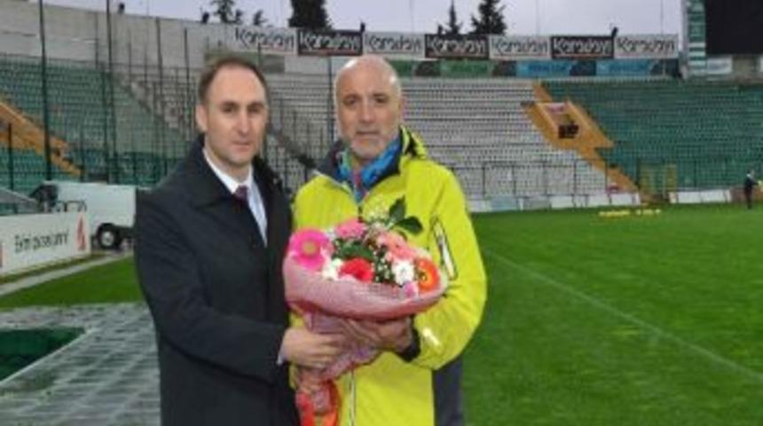 S&uuml;leyman Şahin&rsquo;den Hikmet Karaman&rsquo;a Hayırlı Olsun Ziyareti